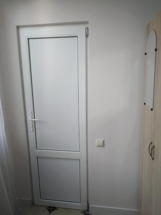 Na Shapsug Guest House ガグラ エクステリア 写真