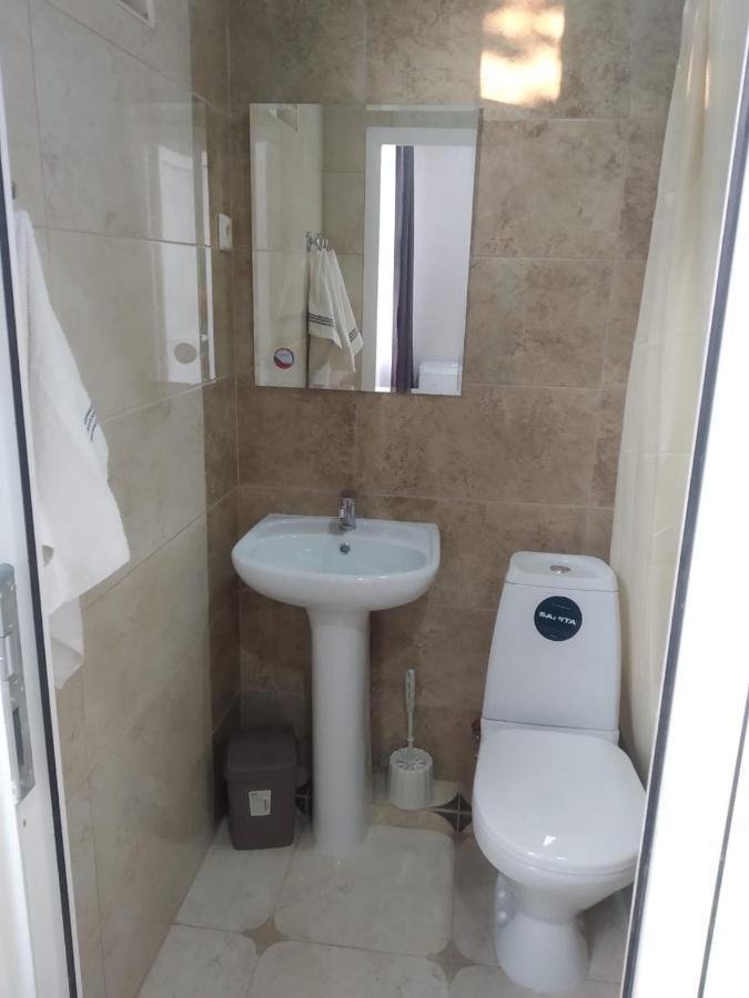 Na Shapsug Guest House ガグラ エクステリア 写真