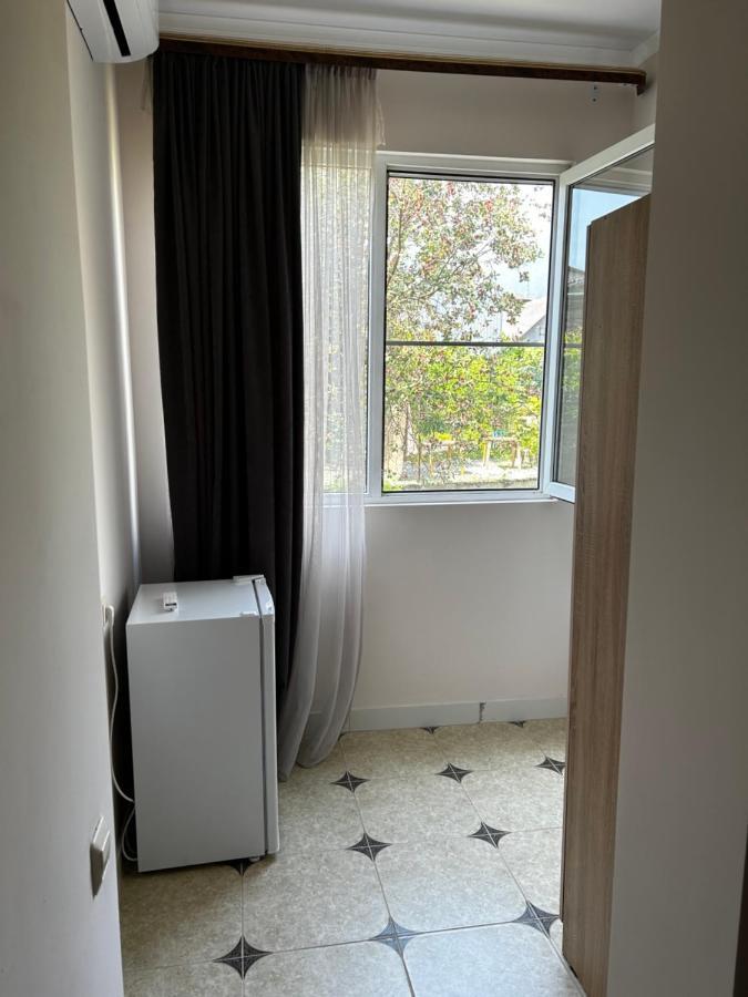 Na Shapsug Guest House ガグラ エクステリア 写真