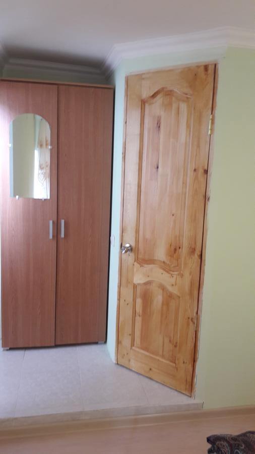 Na Shapsug Guest House ガグラ エクステリア 写真