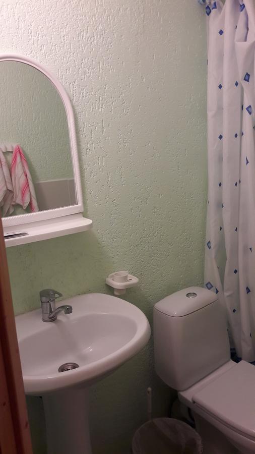 Na Shapsug Guest House ガグラ エクステリア 写真